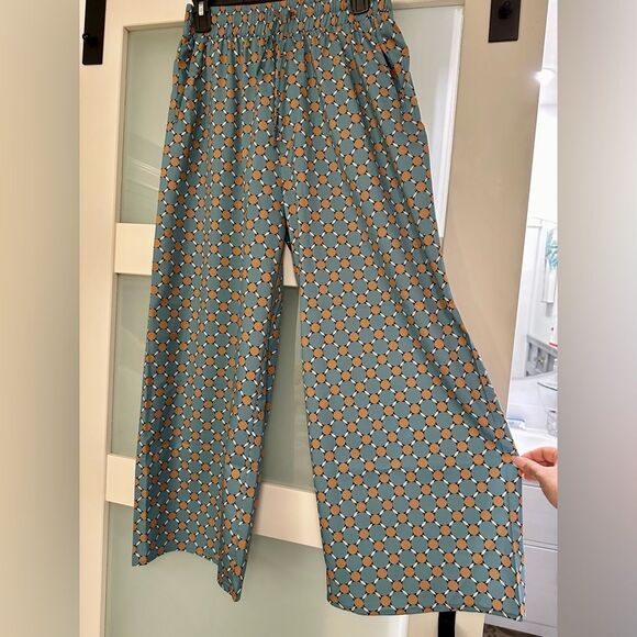 Wide leg Pants - Picture 3 of 4
